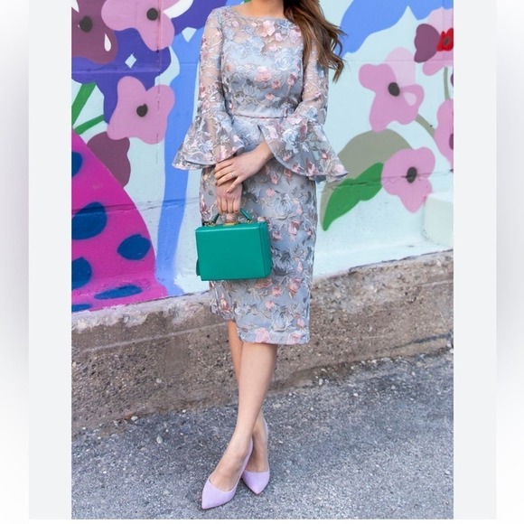 Eliza J Floral Embroidered Sheath Dress 2 Gray Pink  Bell Sleeves Floral Womens - Picture 13 of 13